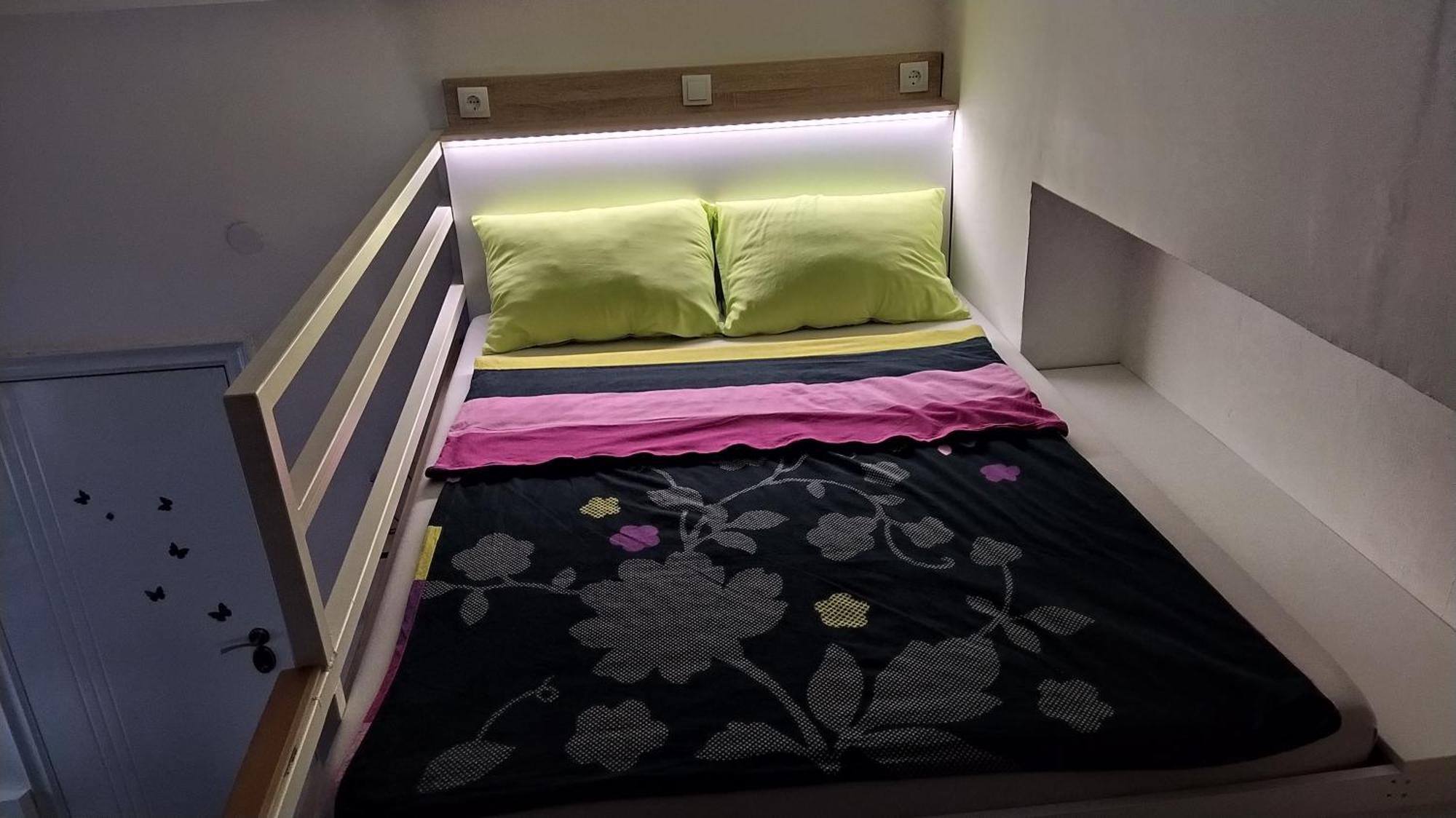 Cozy Gallery - Centre *